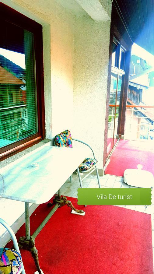 Vila De Turist โนวาวาโรช ภายนอก รูปภาพ